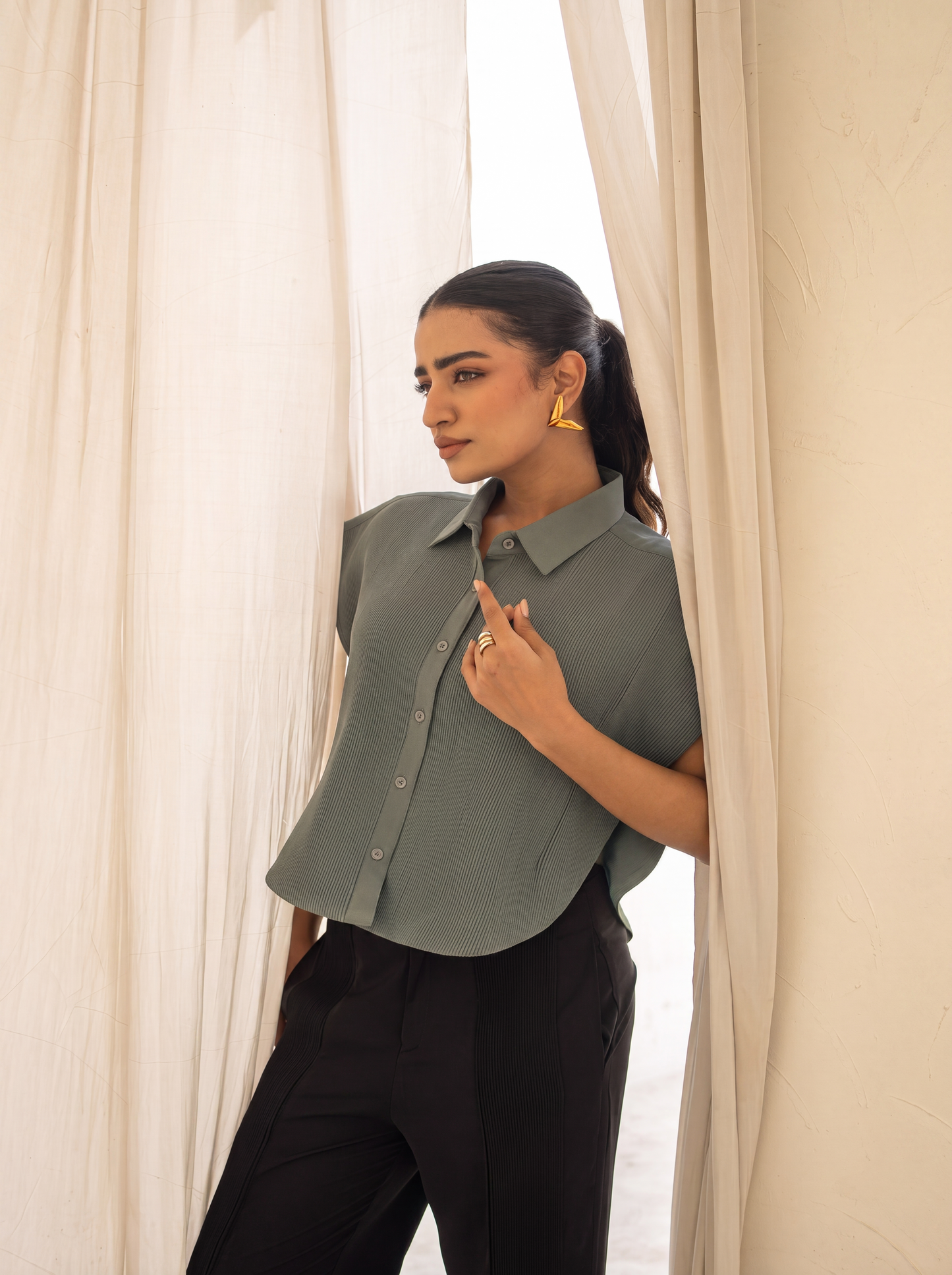 THE FRAME SHIRT - SINGLE TONE
