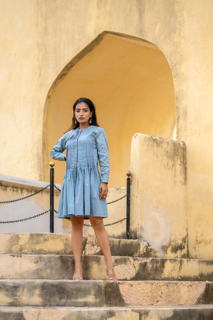 MINUTE PLEATED DRESS