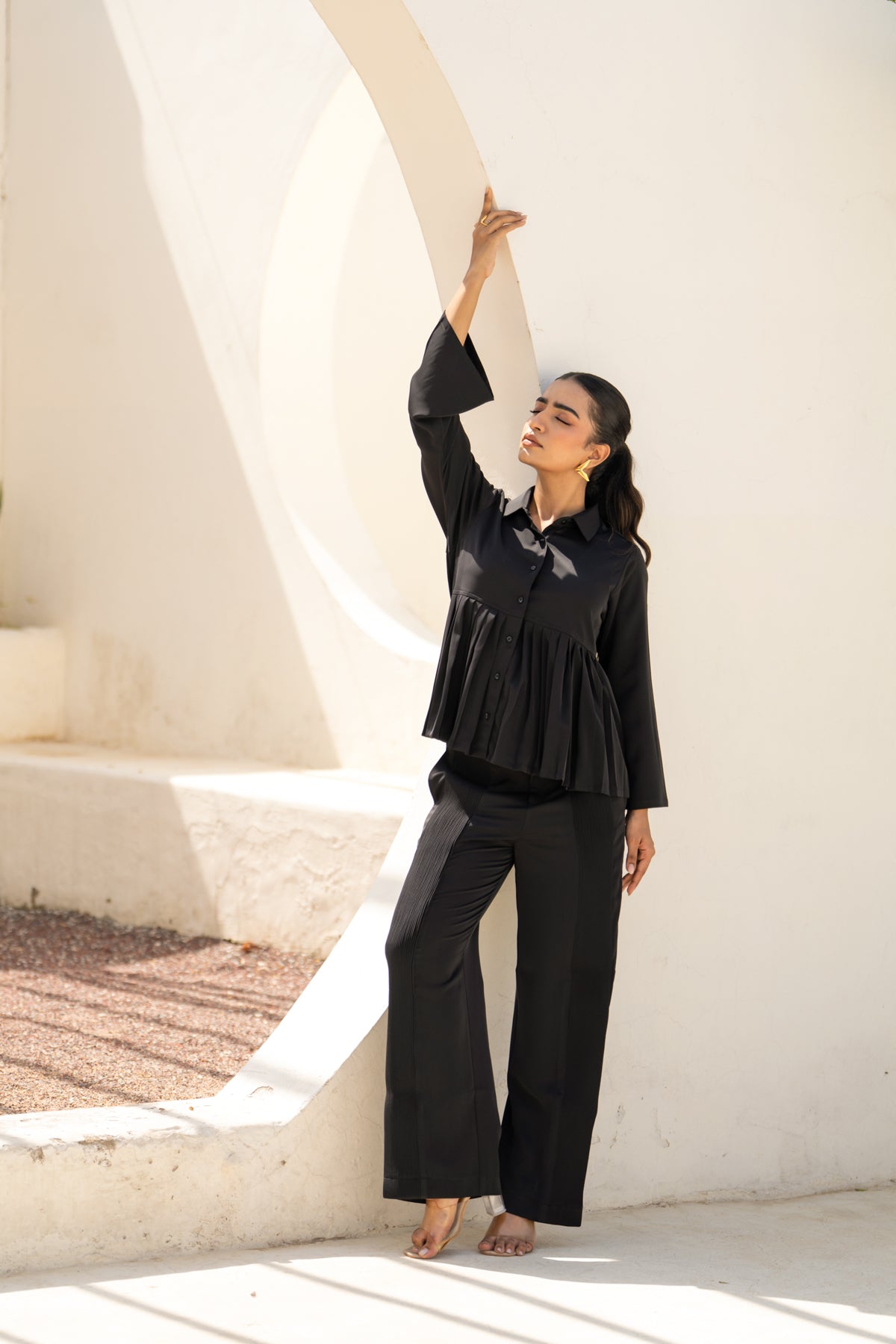 THE EASY PLEATED SHIRT