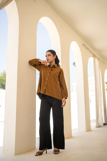 THE PLEAT-BACK SHIRT