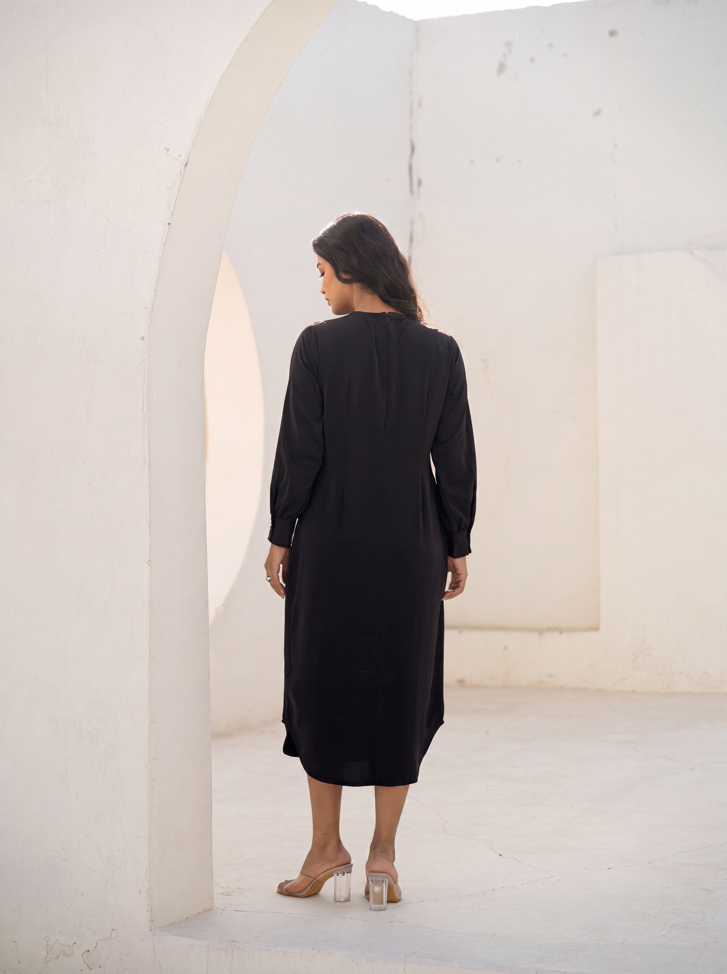 THE LINEAR DRESS