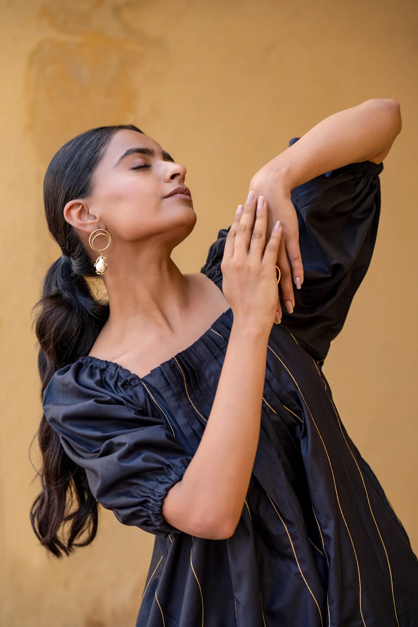 EFFORTLESSLY ELEGANT DRESS