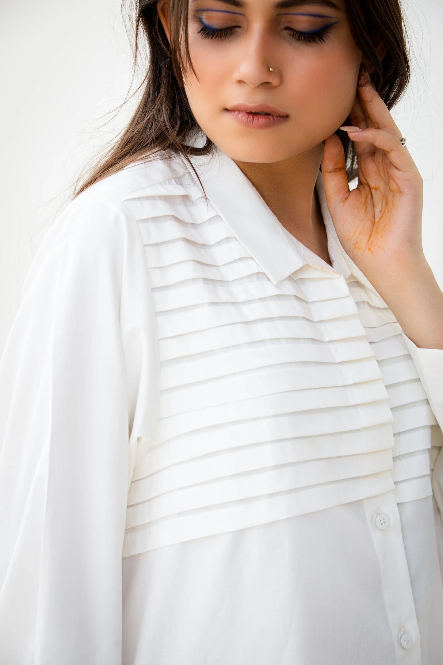 THE TWIST SHIRT